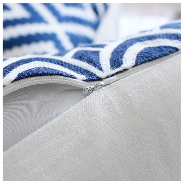 Classical embroidered home pillow without core - Image 4