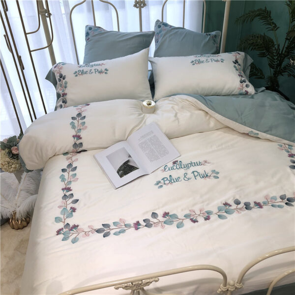 Silky Soft Embroidered Quilt Bedding - Image 2